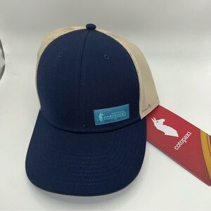 Cotopaxi navy and cream snap back hat OS NWT